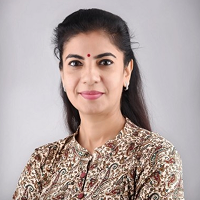 Dr Veena Nambiar